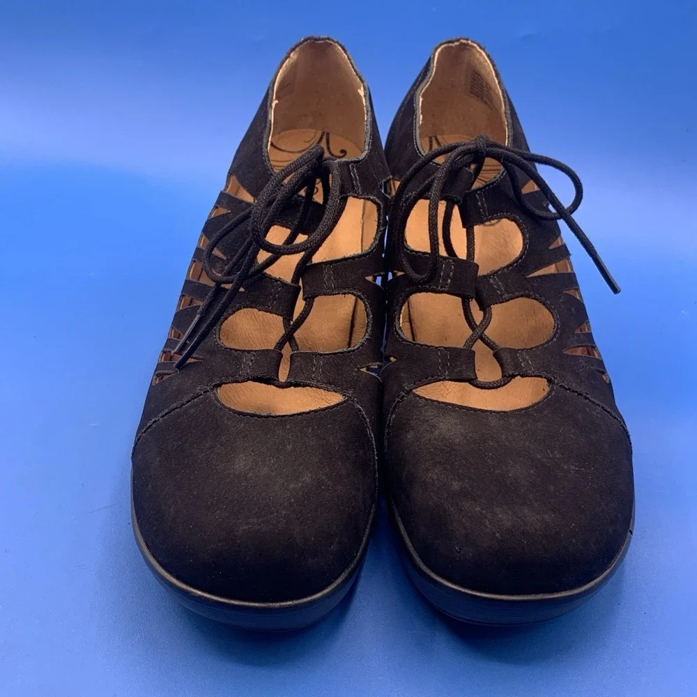 Abeo Women's Black Suede Gillie Laced Wedge - 9.5N NARROW